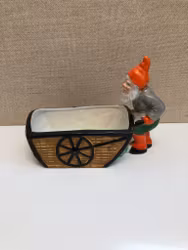 ELDER WITH CARRIAGE, porcelain, mid-20th century.