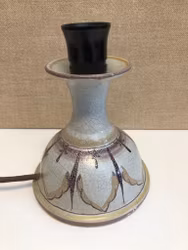 BORDSLAMPA, keramik, Bofajans, 1920/30-tal.