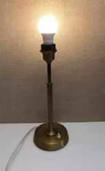 BORDSLAMPA, mässing, B-70, EWÅ, Värnamo, Sweden.