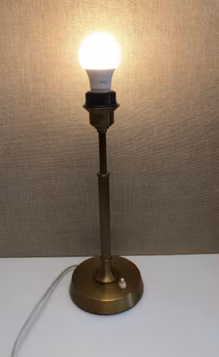 BORDSLAMPA, mässing, B-70, EWÅ, Värnamo, Sweden.