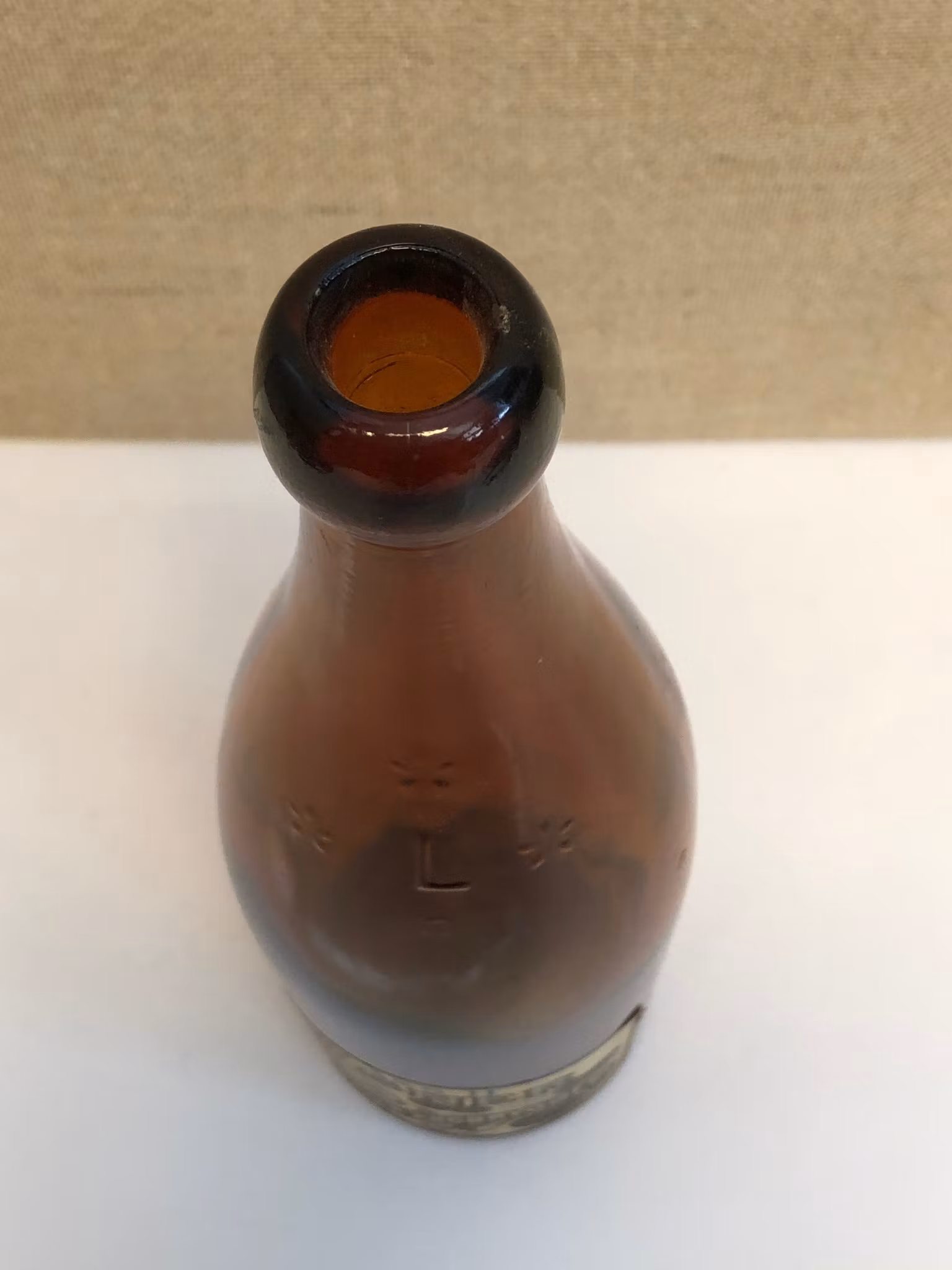 FLASKA, glas, Klass II, Pilsner, A.B. Axvalls Ångbryggeri, 1900-talets första hälft.