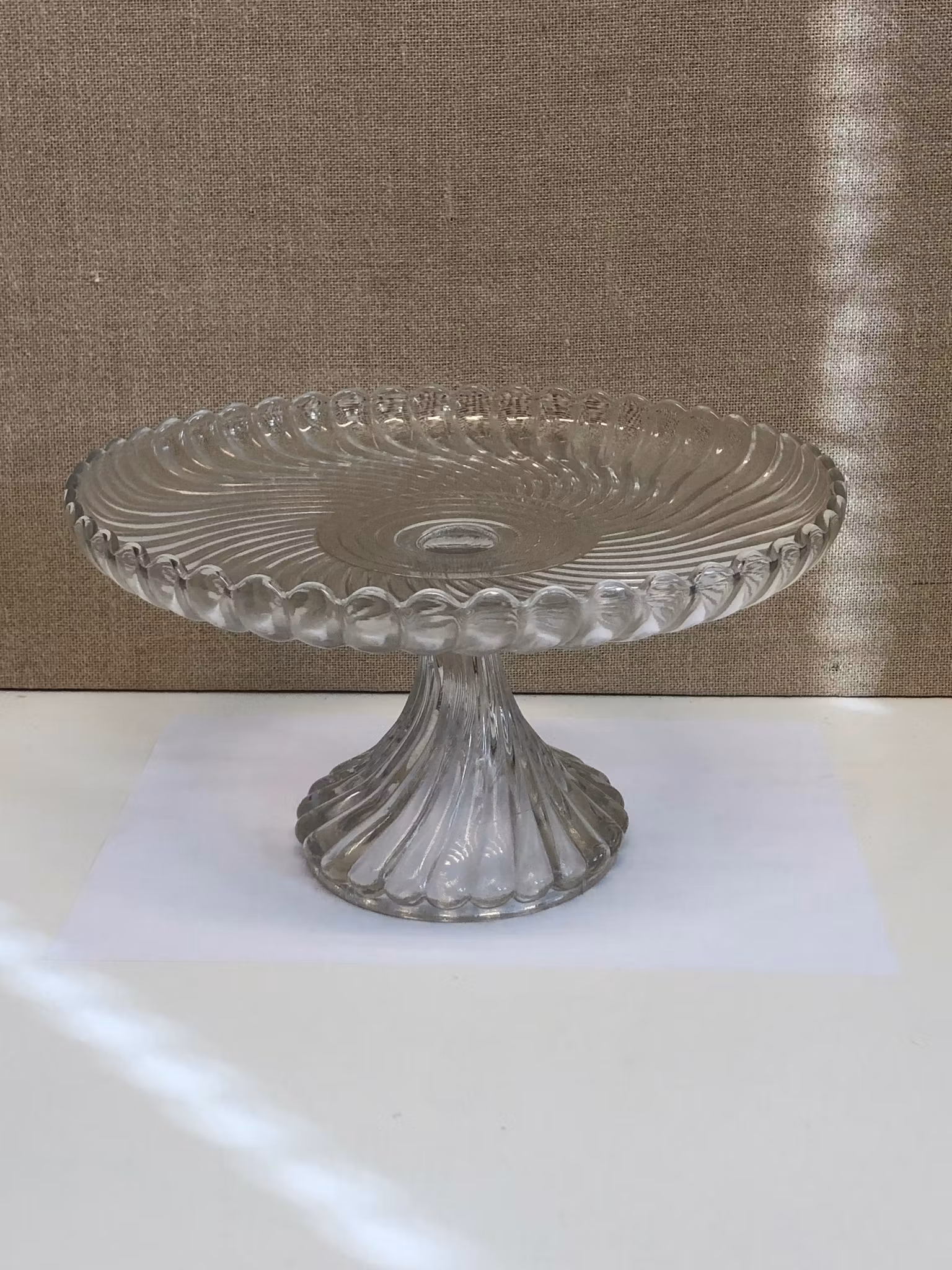 TÅRTFAT, glas, "Turbin", 1900-talets första hälft.