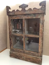 HÄNGSKÅP, bemålad furu, allmoge, 1800-talets andra hälft.