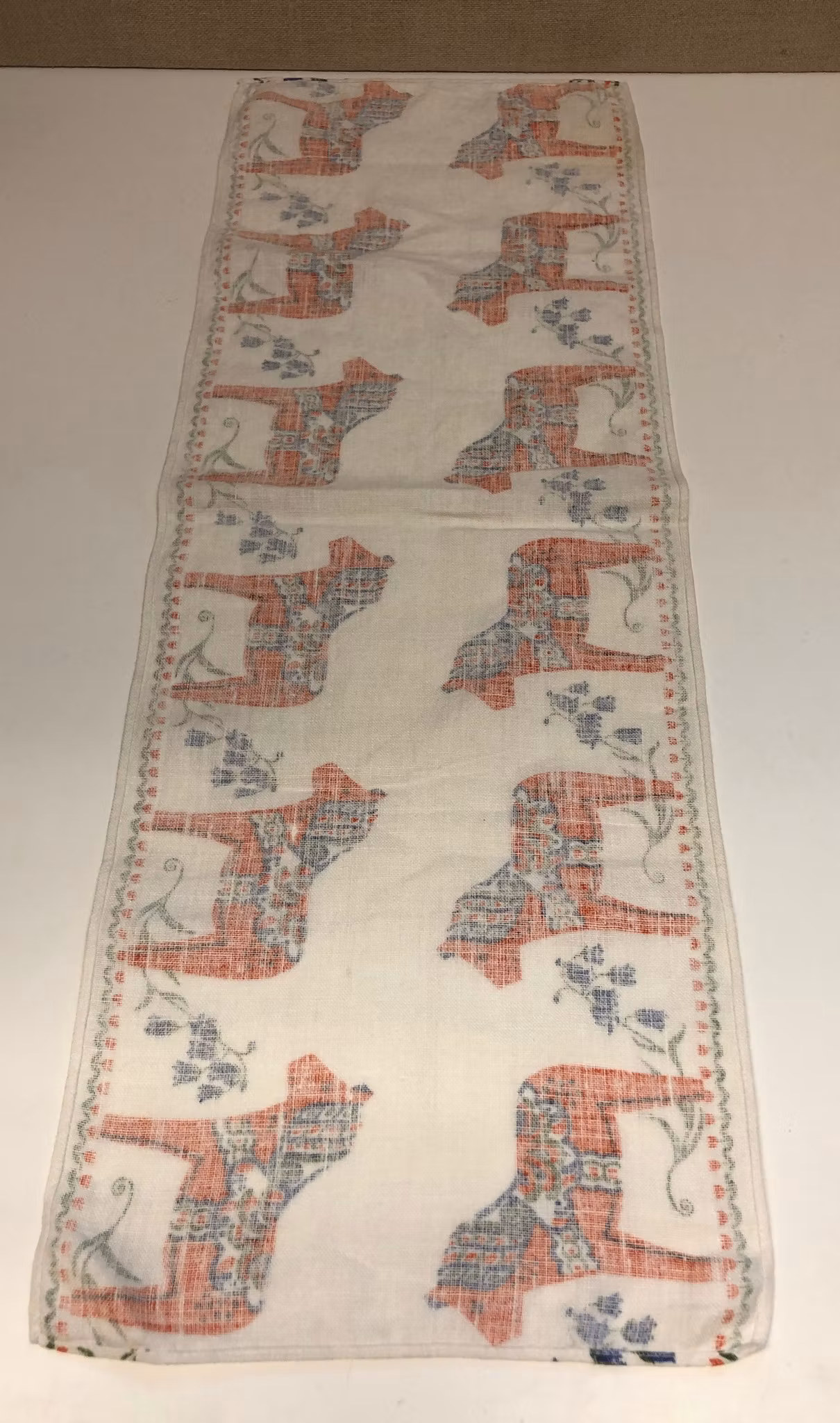 DUK, textil, "Dalahästar, 1900-talets andra hälft.