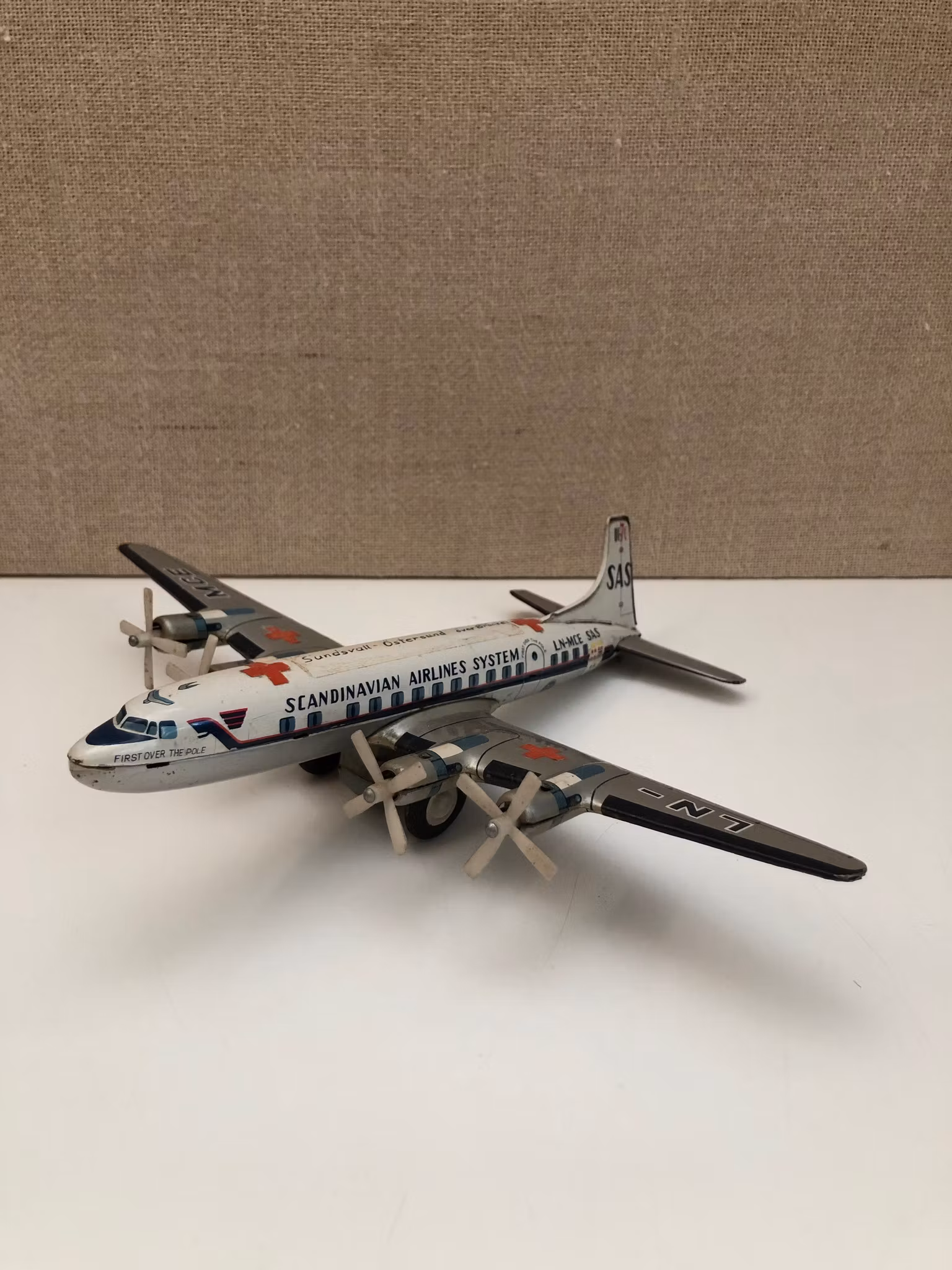 FLYGPLAN, plåt, SAS LN-MCE, E.T.C. o, Japan, 1960-tal.