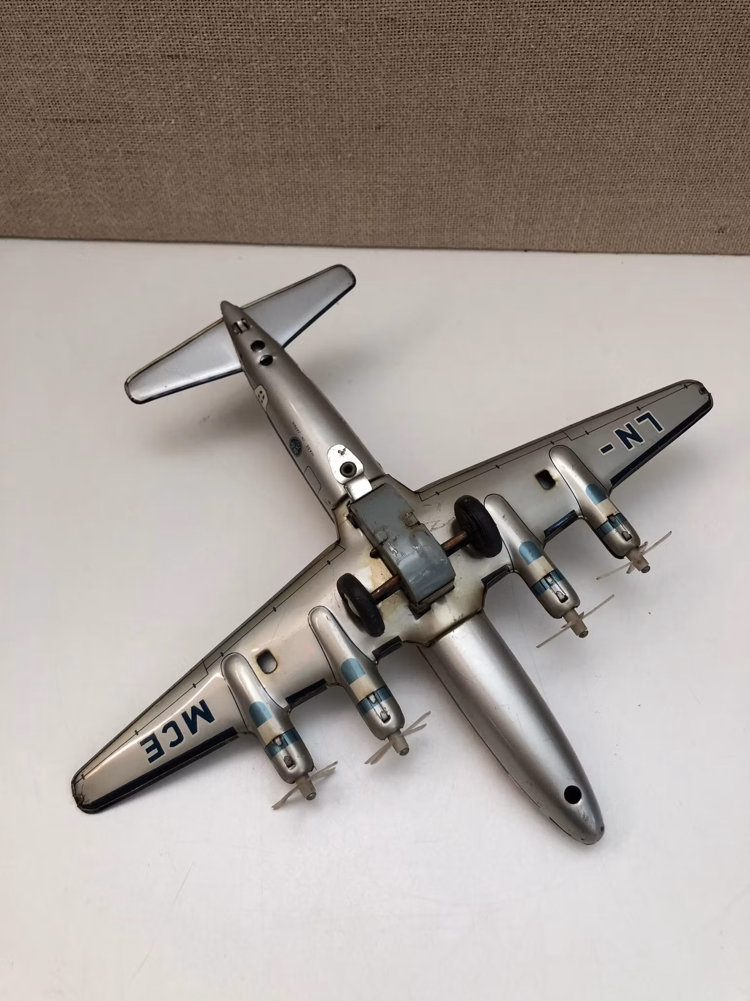 FLYGPLAN, plåt, SAS LN-MCE, E.T.C. o, Japan, 1960-tal.