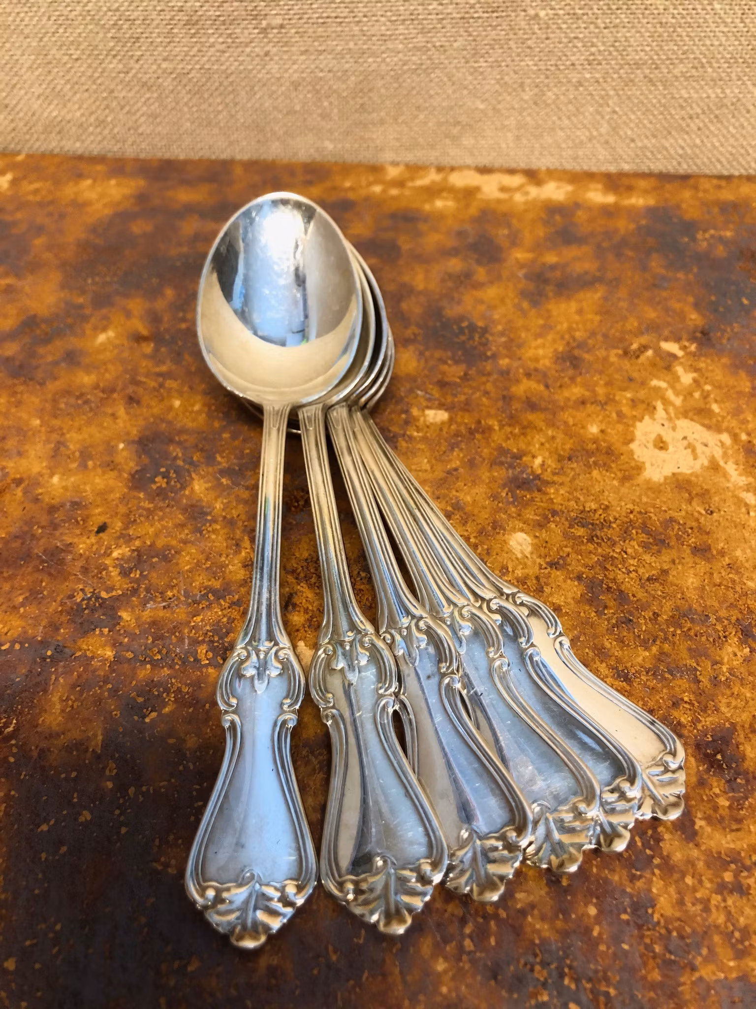 EFTERRÄTTSSKEDAR 6 st. nysilver, " Olga", Guldsmeds Aktiebolaget, 1900-tal.