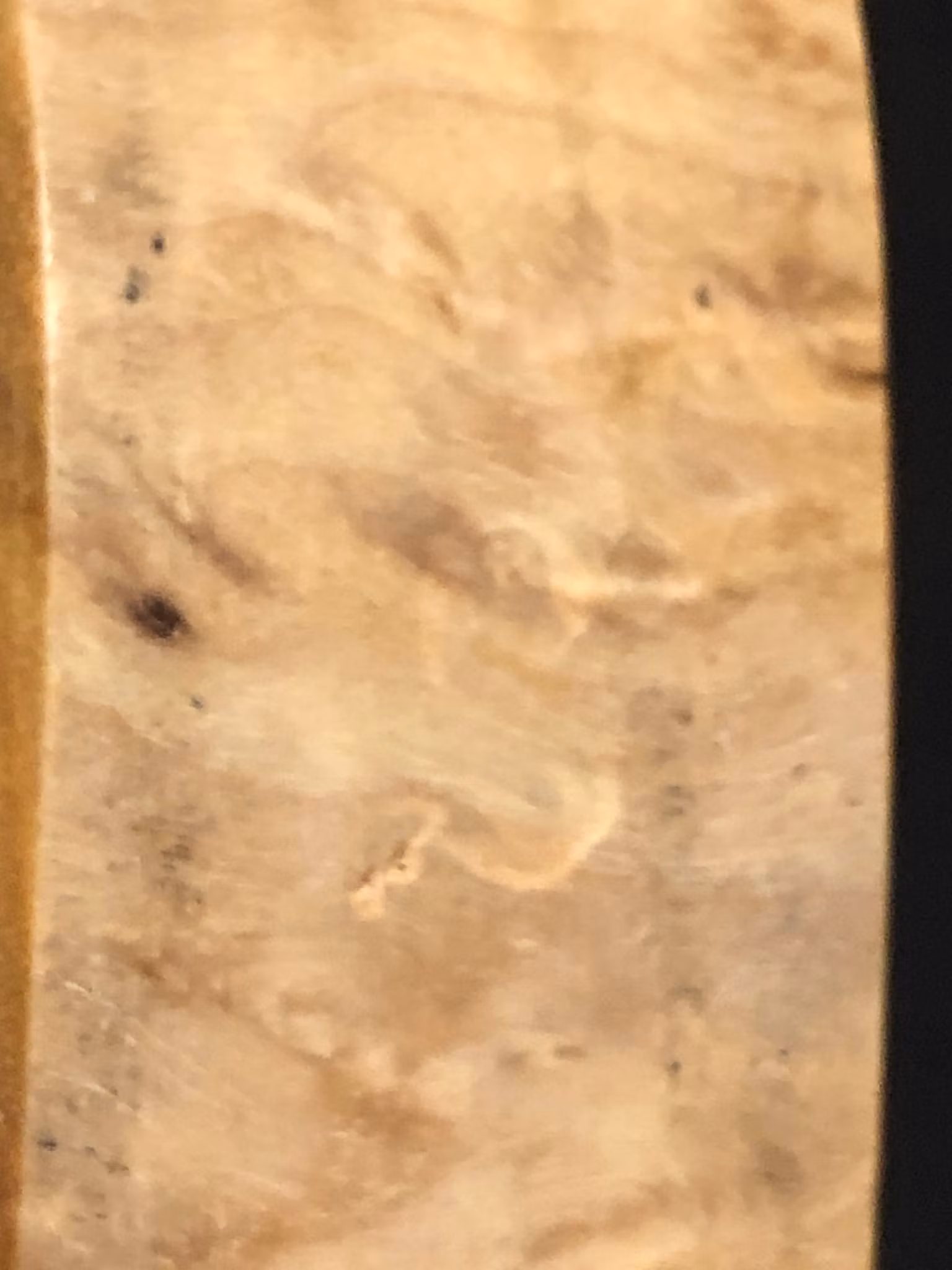 BREVKNIV, masurbjörk/metall, monogramsignerad ER, 19/2000-tal.