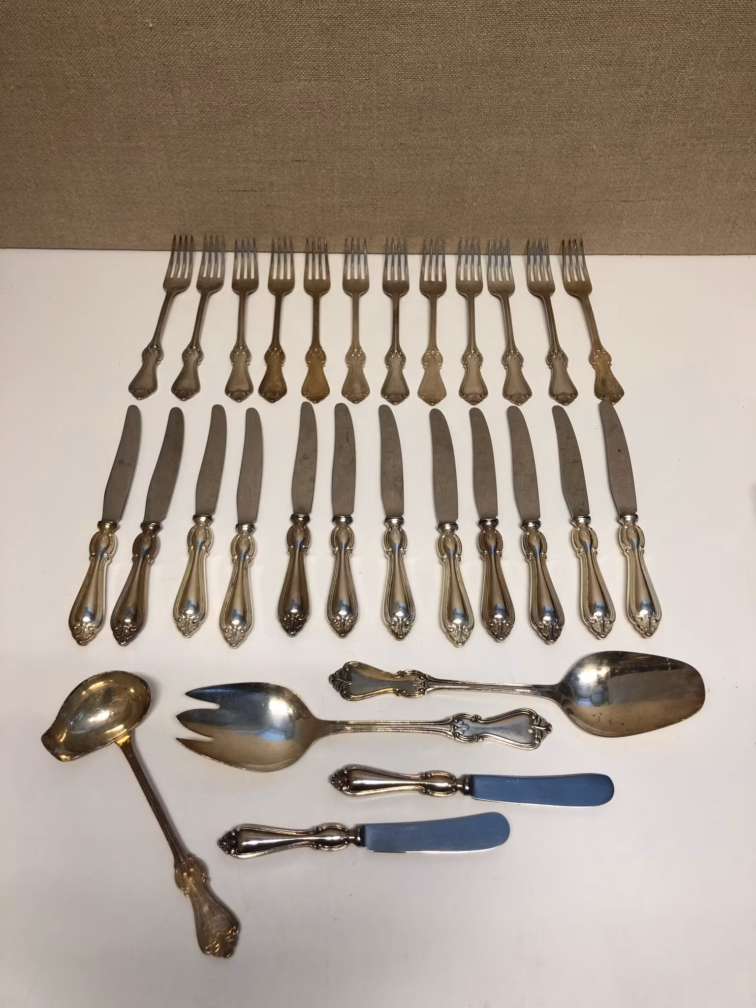 BESTICKSUPPSÄTTNING 29 delar, nysilver, " Olga", Guldsmeds Aktiebolaget, 1900-tal.