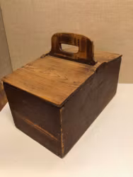 MJÖLBINGE, bemålad furu, allmoge, 1800-tal.
