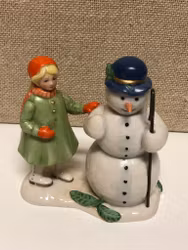 BARBRO RYDHOLM. Figurin, porslin, "Flicka och Snögubbe", Fyrklövern Collection.