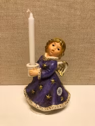 FIGURIN/LJUSSTAKE MED SPELDOSA, porslin, Goebel, Tyskland.