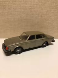 BIL, plast, Volvo 244 DL, Finland, 1980-tal.