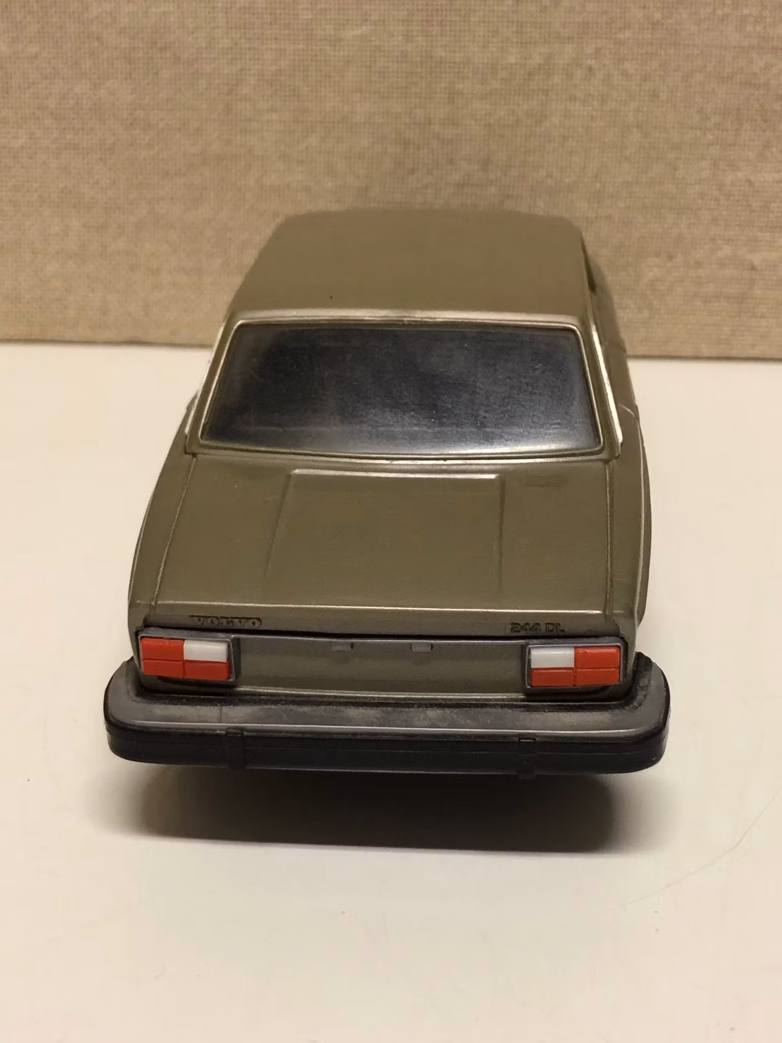 BIL, plast, Volvo 244 DL, Finland, 1980-tal.