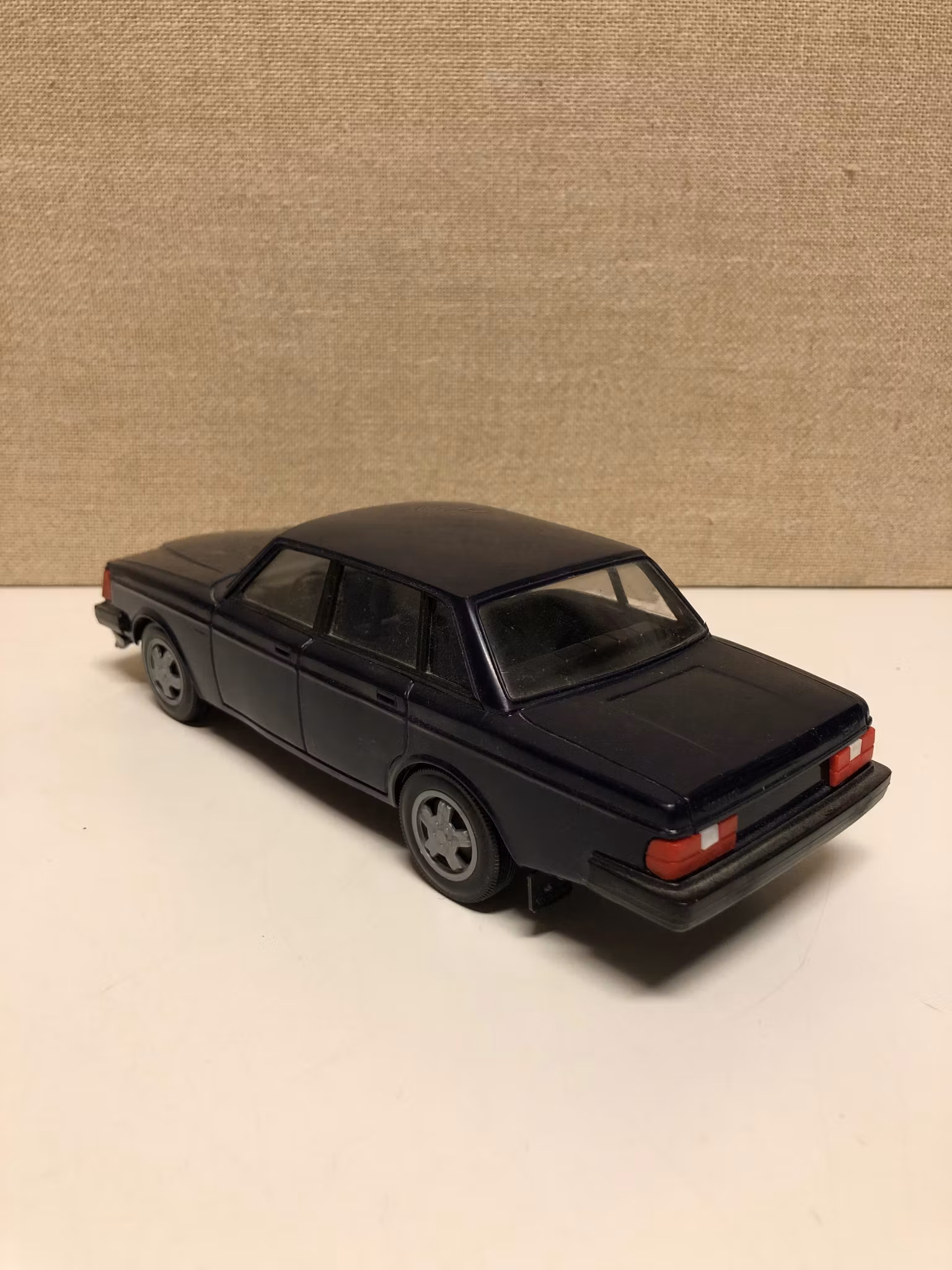 BIL, plast, Volvo 244 GLT, Finland, 1980-tal.