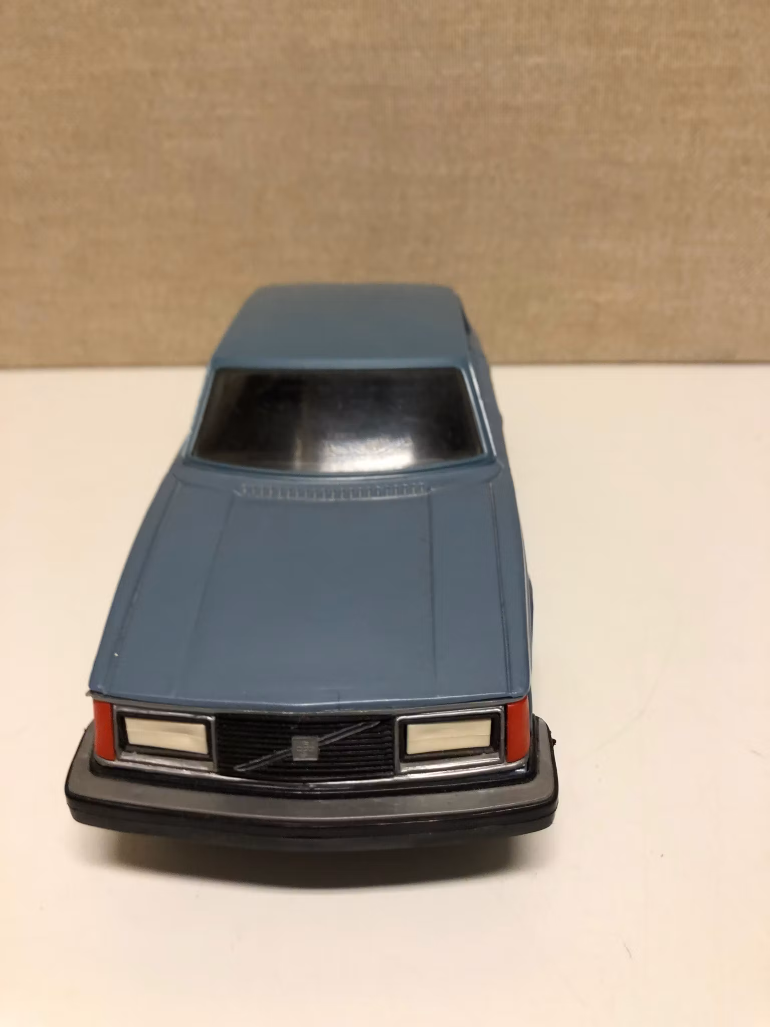 BIL, plast, Volvo 244 DL, Finland, 1980-tal.