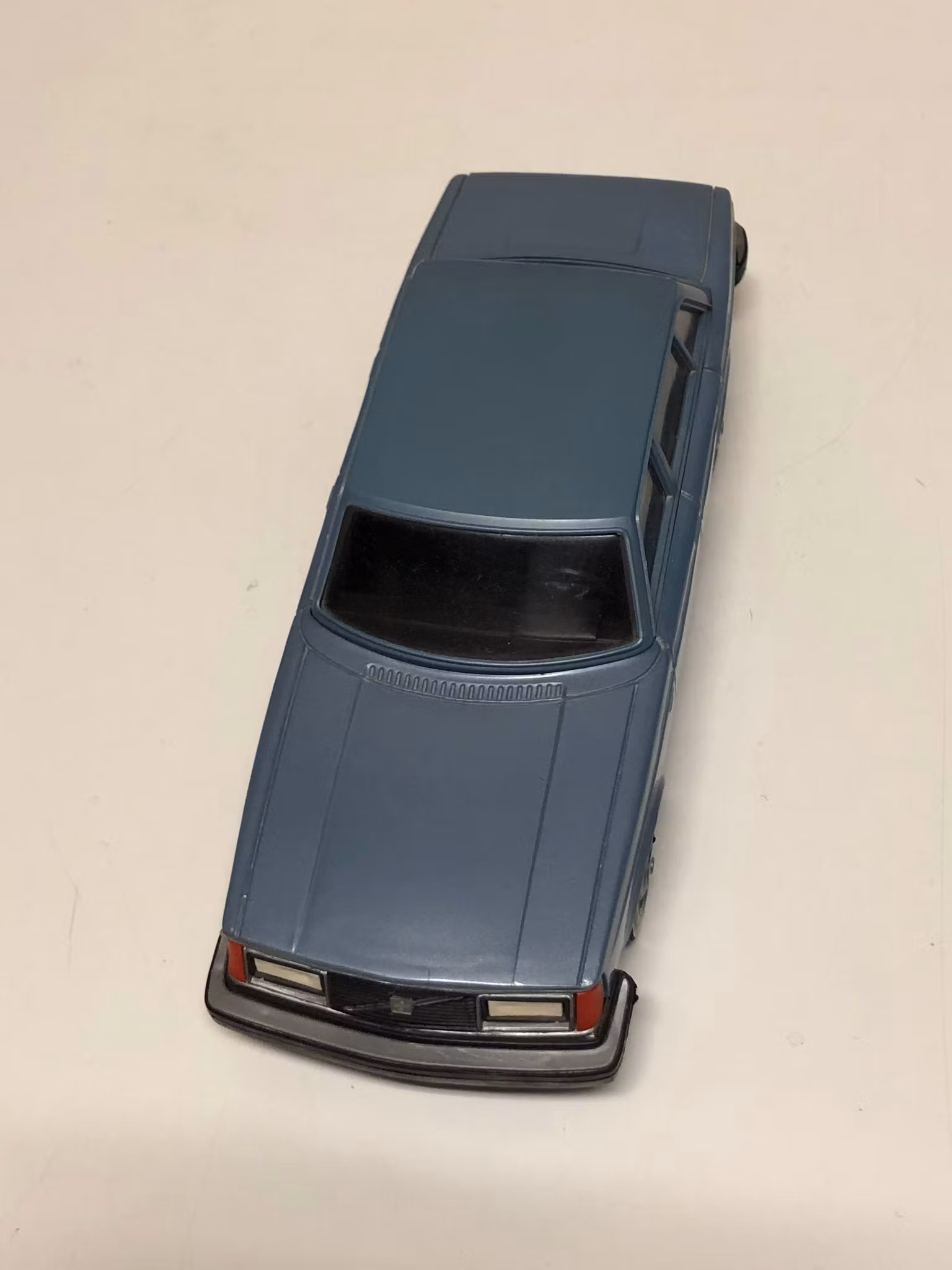BIL, plast, Volvo 244 DL, Finland, 1980-tal.