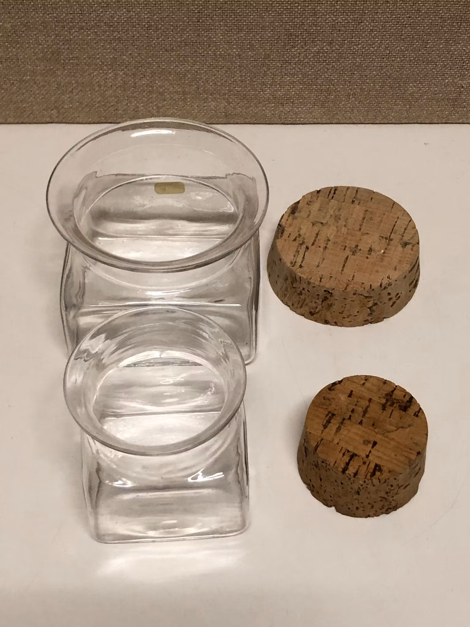 SIGNE PERSSON-MELIN. Glasburkar 2 st. "Sill i kvadrat", Boda glasbruk.