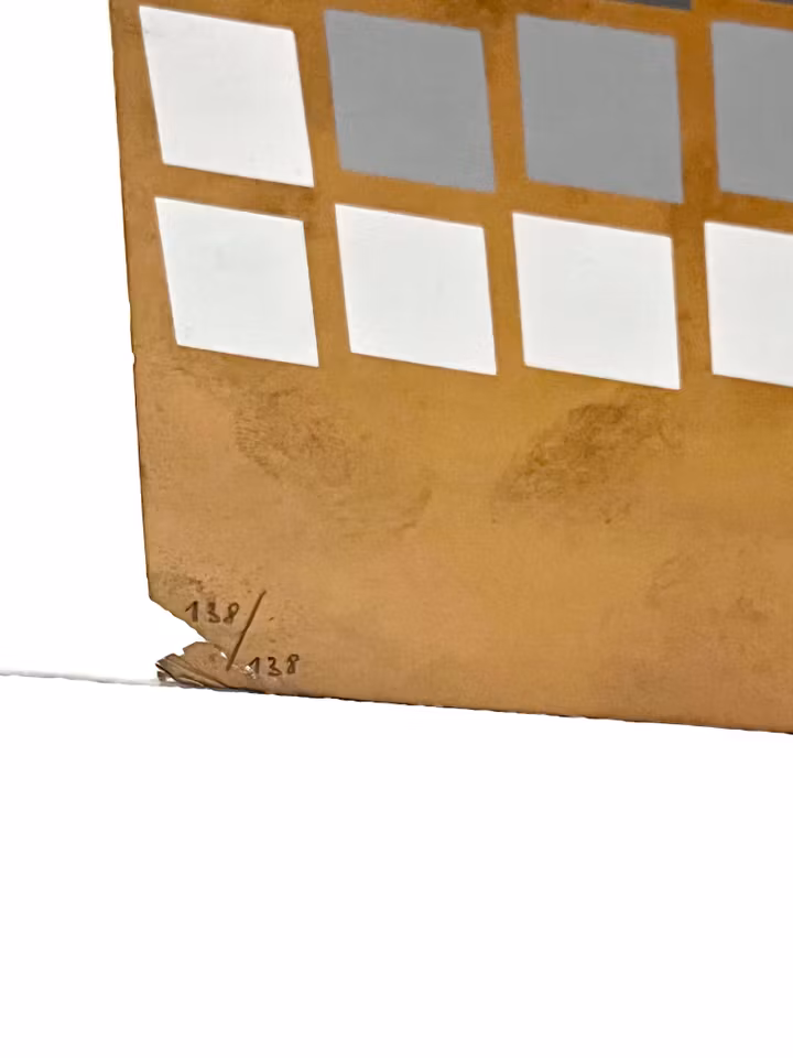 Färgseriegrafi av Viktor Vasarely. 40x46 cm