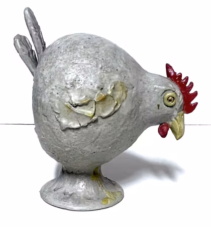 "Tuppen" Skulptur i stengods av Marc Dagorn. H. 18 cm