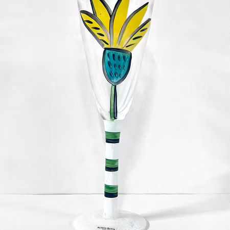 Ulrica Hydman-Vallien:  Pokal, Glasobjekt. Edition 1000. H. 26 cm