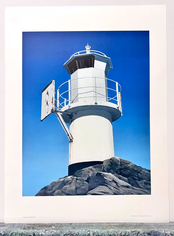 "Skallens fyr" Reproduktion av Howard Brookes ur Marstrandssviten. 45x60 cm