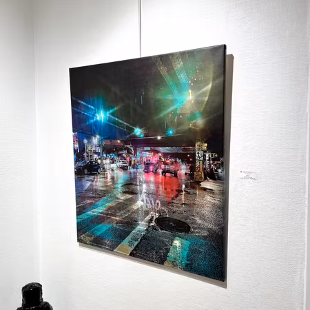 "NYC Streetlife" Blandteknik på duk av Klive. 100x90 cm