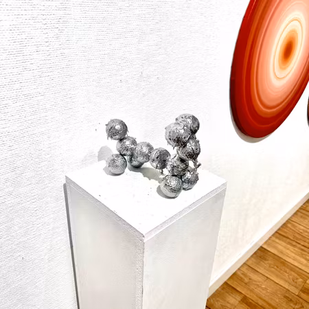 "Spacedog" Unik skulptur av Adam Ström. 15x20 cm