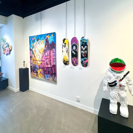 "Gene Simmons" Blandteknik på Skateboard av Mike Blomqvist. 110x150 cm