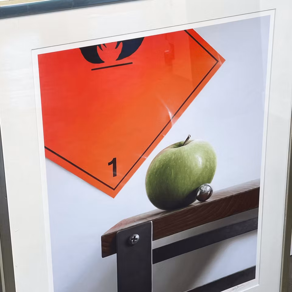 Warning, Handkolorerat litografi av Jonas Brodin, 50x70 cm