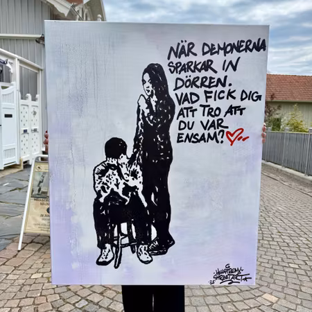 När demonerna sparkar..., Blandteknik på duk av Hellstrom Street Art, 80x100 cm