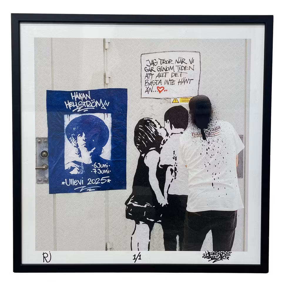 'Streetphoto IV', Fotografi av Rasmus Johanson & Hellstrom Street Art, 40x40 cm