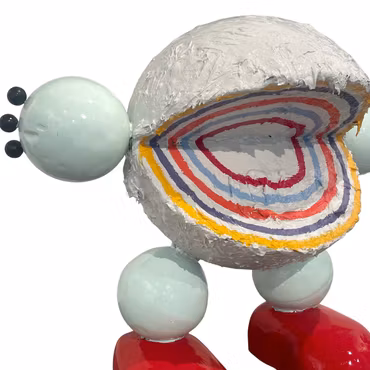 "Pac-Aid Man", skulptur av Adam Ström, höjd 90 cm