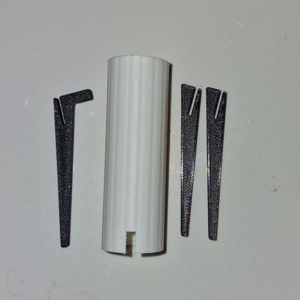Lampa Raket Black and White ej el 1:12