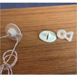 Takplatta och Plutt för lampupphängning