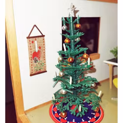 Vägg bonad med julmotiv