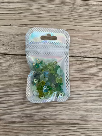 Grön mix med flatbacks