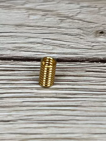 Mellandel Spiral 4x7 mm, Guldfärg (20st)