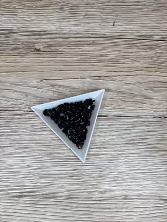 Syntetisk Sten Chip 5-10 mm, Svart (10g)