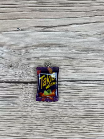 Takis Chips Berlocker