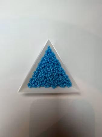Seed Beads ljus blå, 3mm