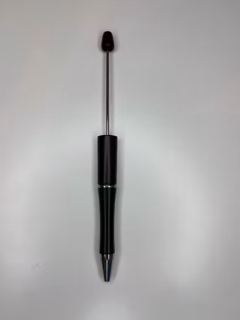 Penna att pärla på i färgen svart (st)