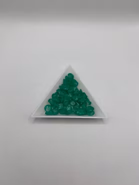 Glaspärla chip mörkgrön, 7-8 mm (10g)