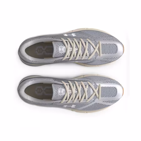Silver löparsko i mesh och läder med HOVR-dämpning för dam | Under Armour