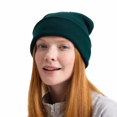 Stickad unisex mössa i akryl med uppvikt kant | Uneek