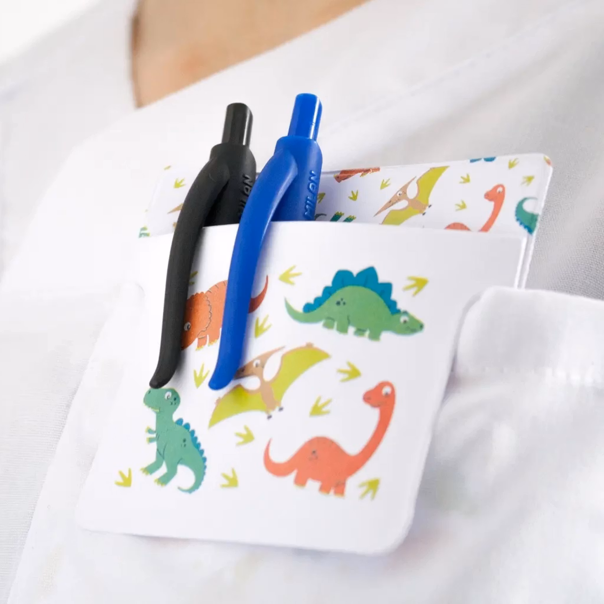 Fickskydd i plast för arbetskläder – avtagbar och ultralätt | Calzame