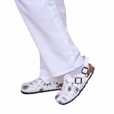 Toffel med anatomisk korksula och justerbara remmar | Calzame