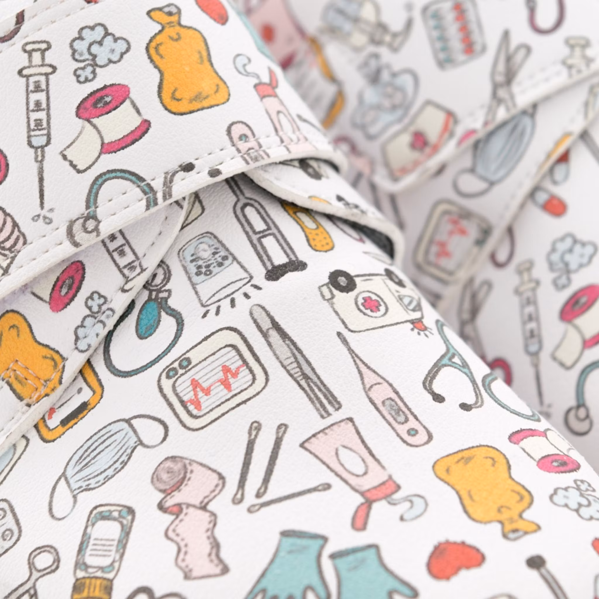 Vårdskor med kardborre - vårdmönster | Calzame