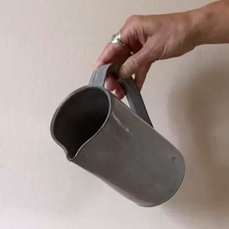 Kanna i stengods 1,2 L - drejad