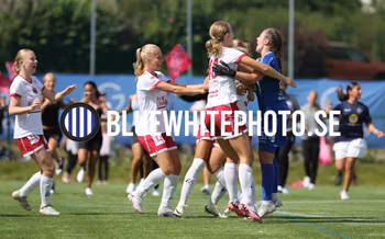 F16 IFK GÖTEBORG-IK UPPSALA 2N2A2555